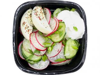 Салат из редиса с огурцом и яйцом